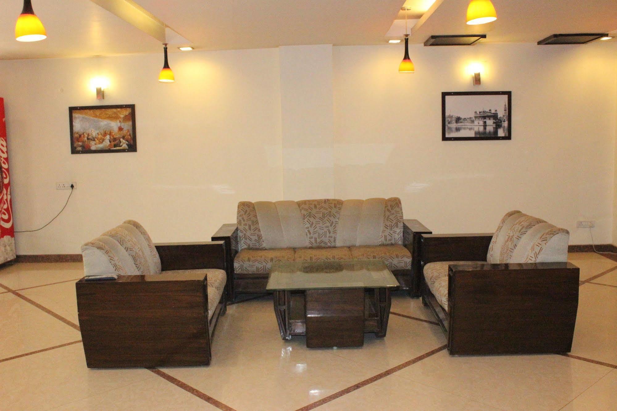 Hotel Hong Kong Inn Amritsar Eksteriør bilde