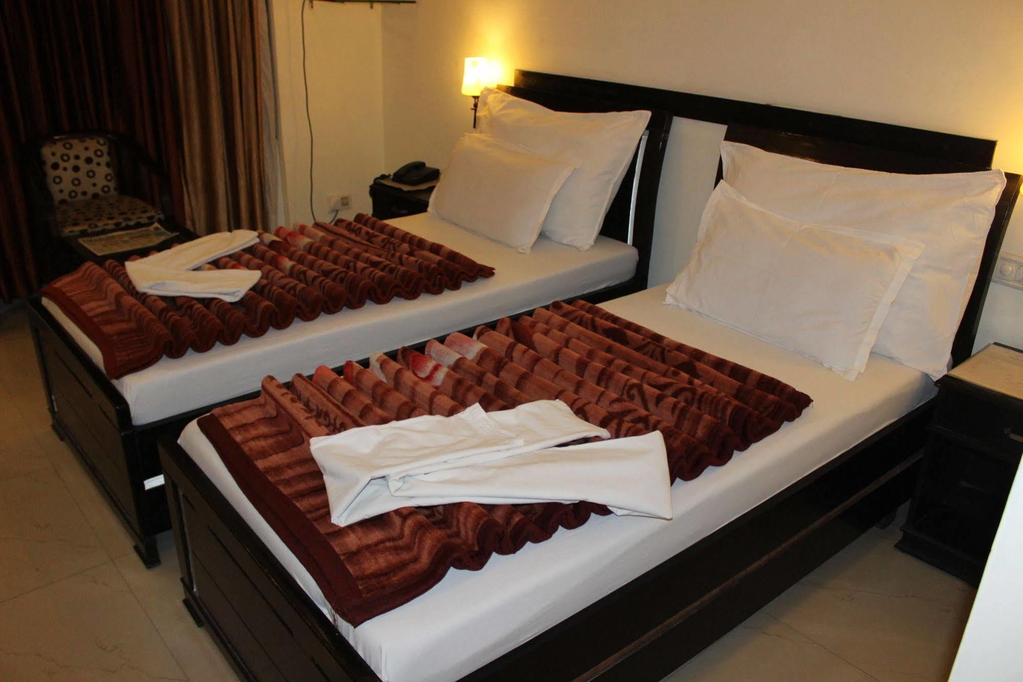 Hotel Hong Kong Inn Amritsar Eksteriør bilde