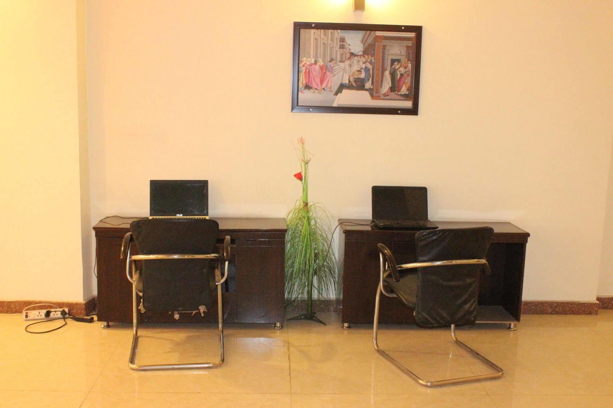 Hotel Hong Kong Inn Amritsar Eksteriør bilde