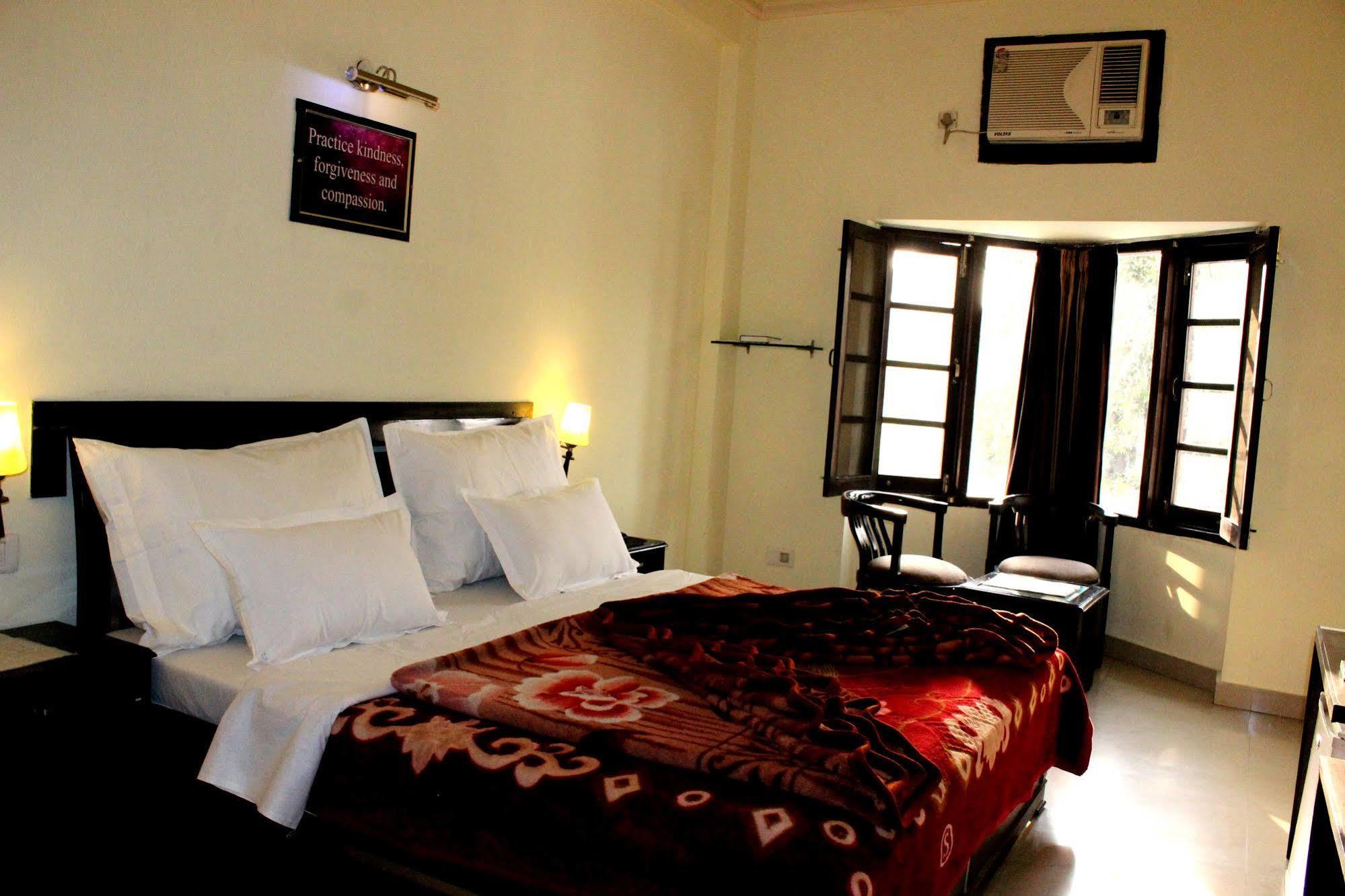 Hotel Hong Kong Inn Amritsar Eksteriør bilde