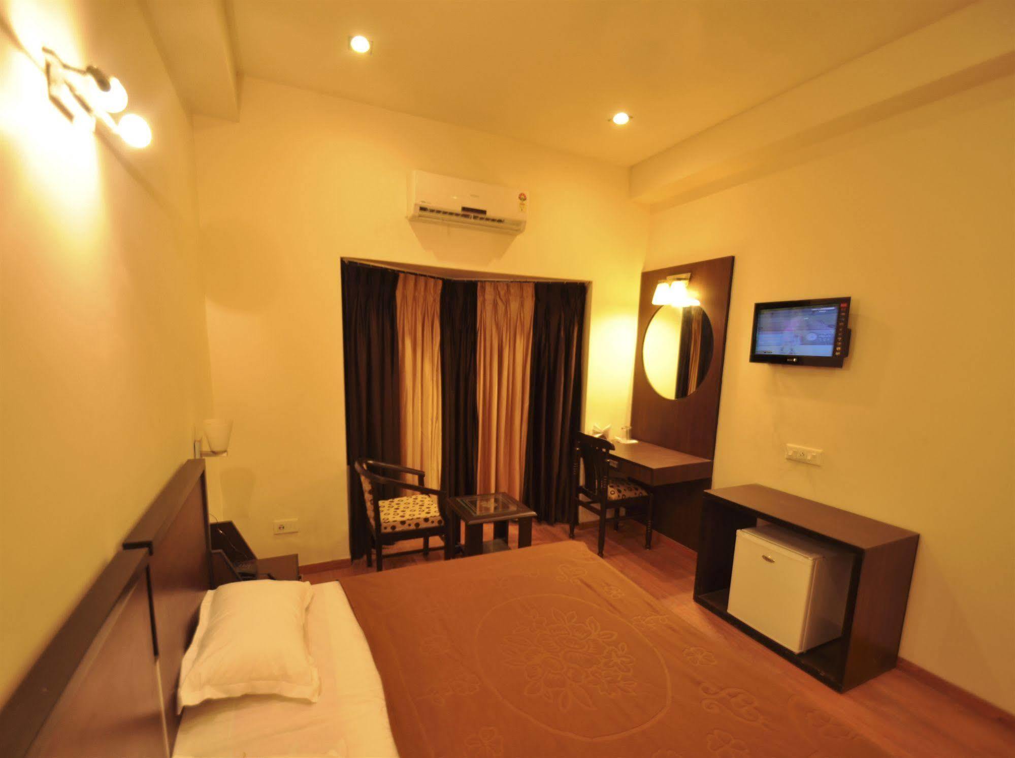 Hotel Hong Kong Inn Amritsar Eksteriør bilde