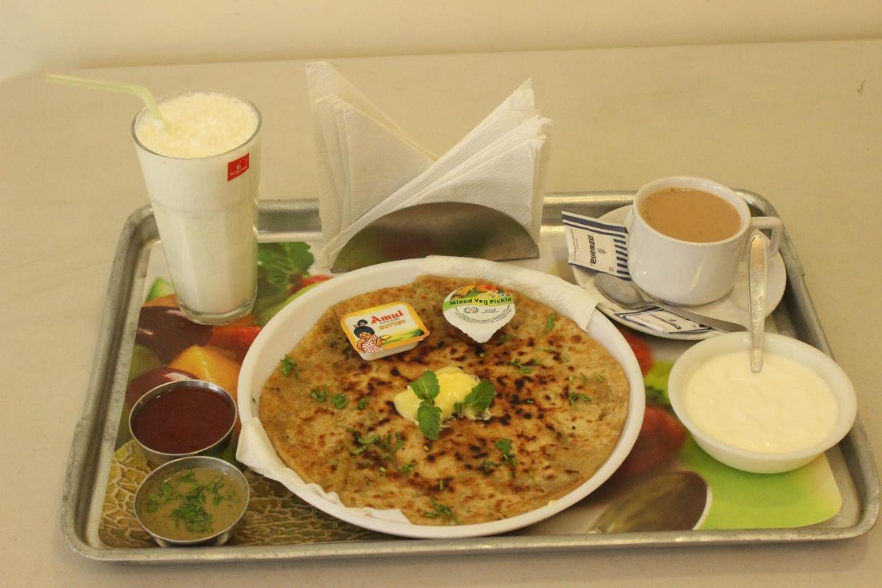 Hotel Hong Kong Inn Amritsar Eksteriør bilde